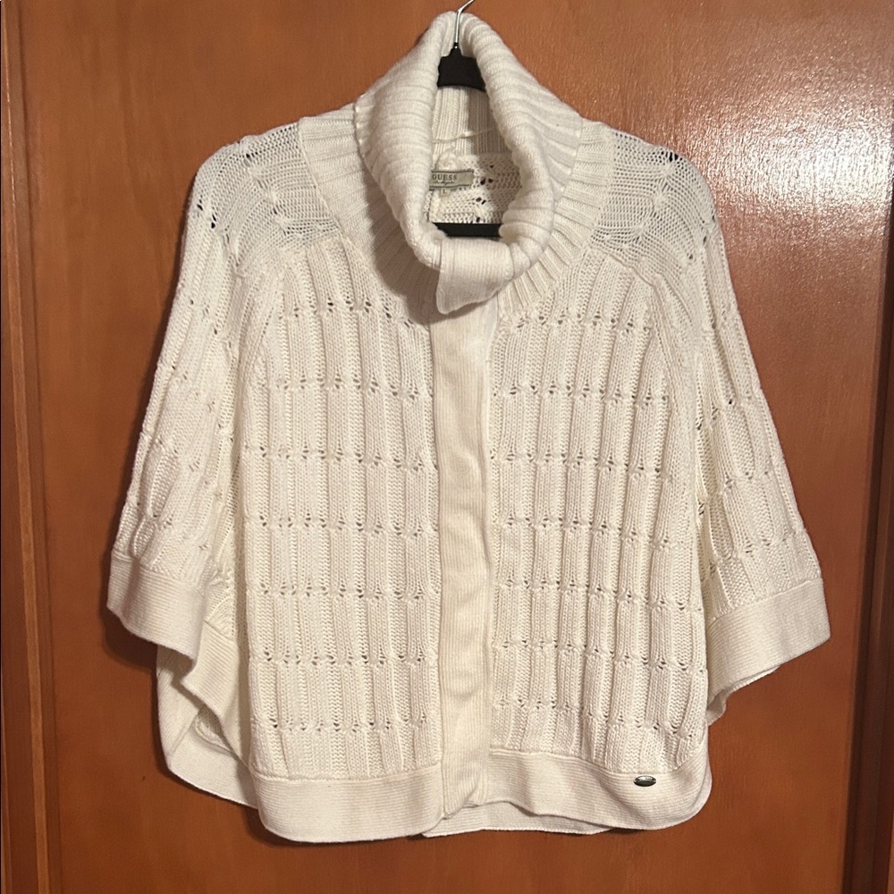 Guess Elegant Cream  Knit Sweater/Poncho size Large